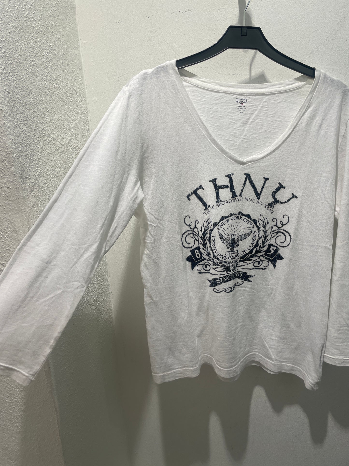Tommy Hilfiger White V-Neck Long-Sleeve Shirt with Graphic Print - S