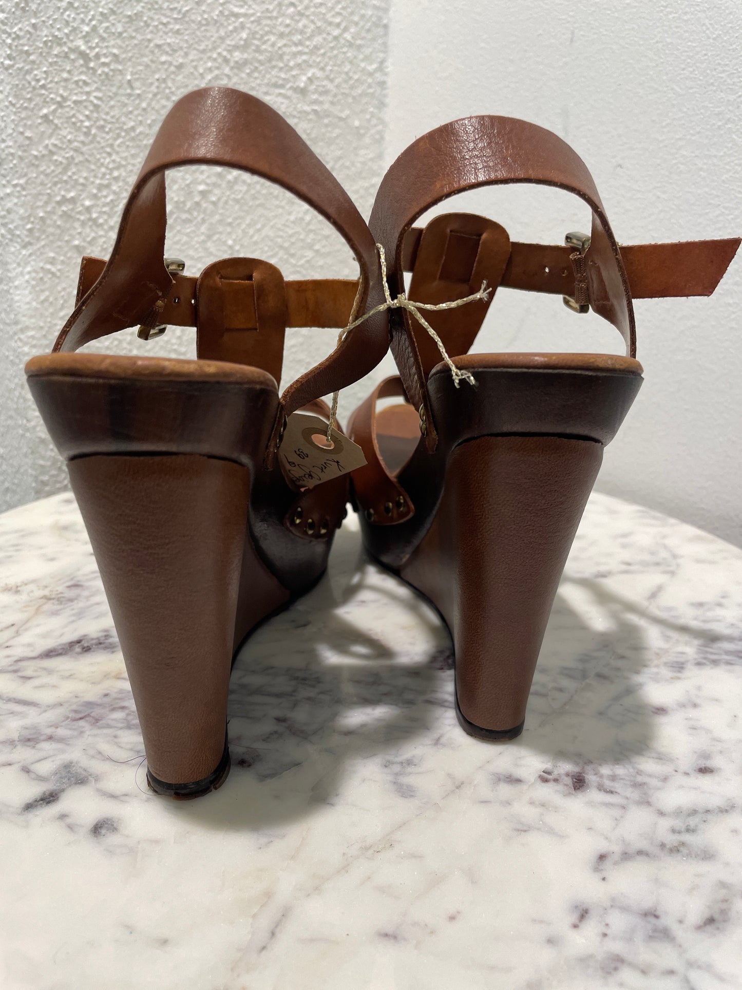 Carvela Kurt Geiger 'Katey' Tan Brown Leather Platform Wedge Sandals - 39