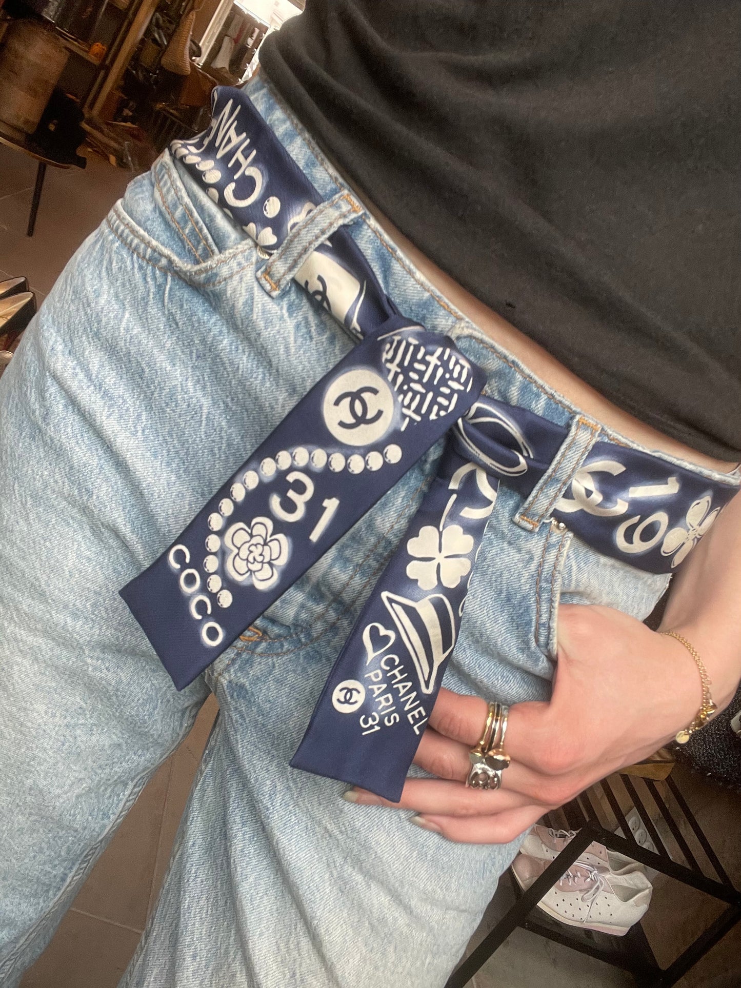 Chanel silketørklæde - Med box