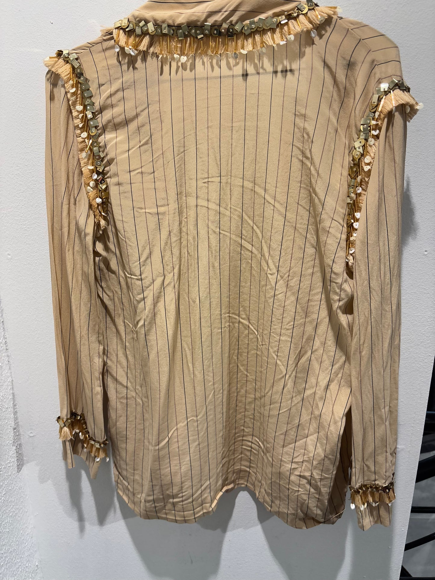 Malene Birger - Shirt w. gold beads - S - Medina’s Wardrobe