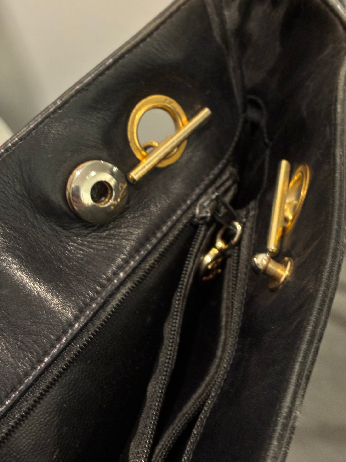 Chanel Vintage Tote - CC Detail - Black Lambskin & 24K Gold Hardware