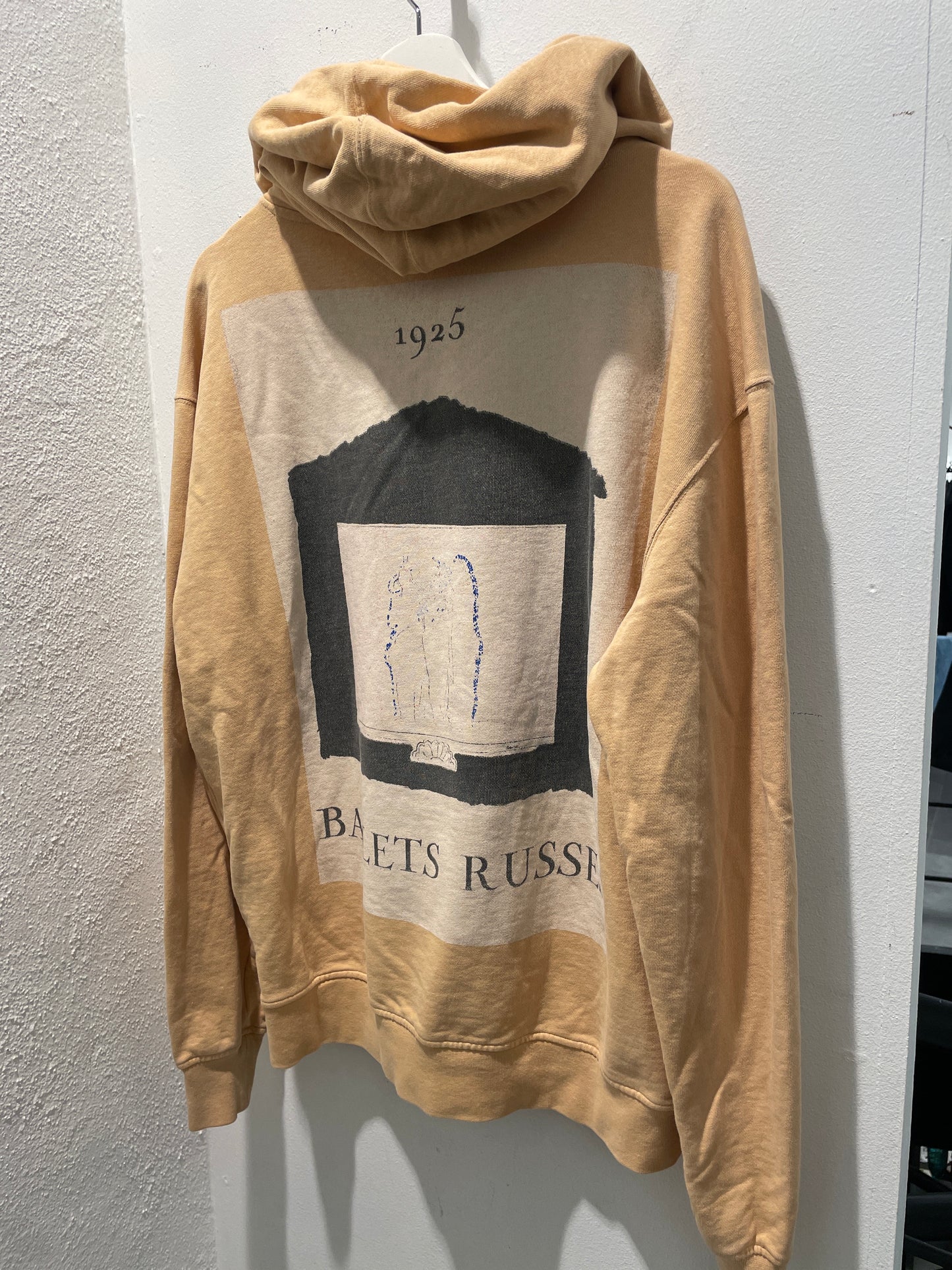 Acne Studios — Fenny 70s Ballets Russes Hoodie - Oversized XS