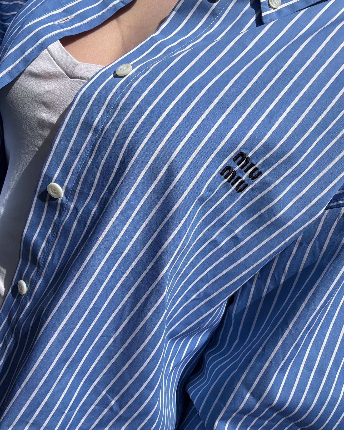 Miu Miu Poplin Shirt - Ny & eftertragtet - Boxy fit, Medium