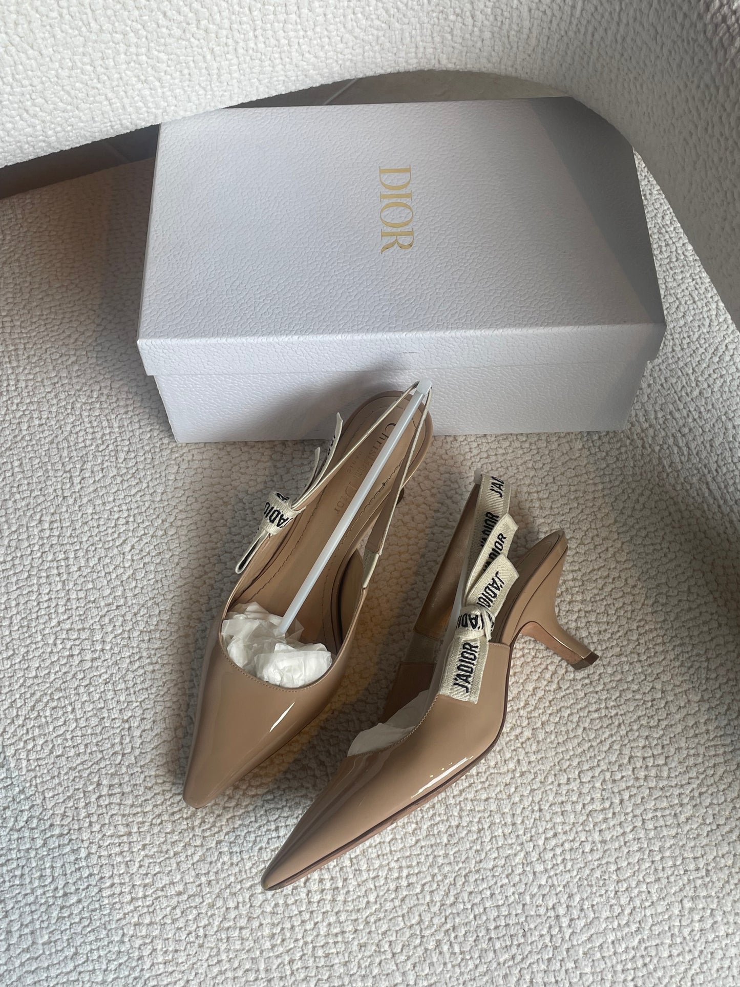 Dior - J’Adior slingback pump - Nude patentlæder - 38