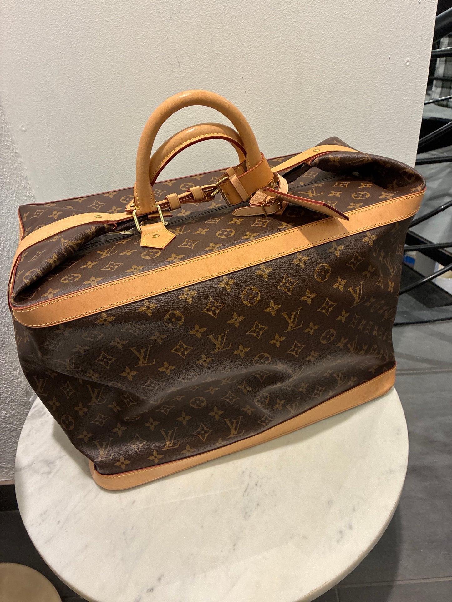 Louis Vuitton Cruiser Bag – Exclusive travel bag in Monogram canvas