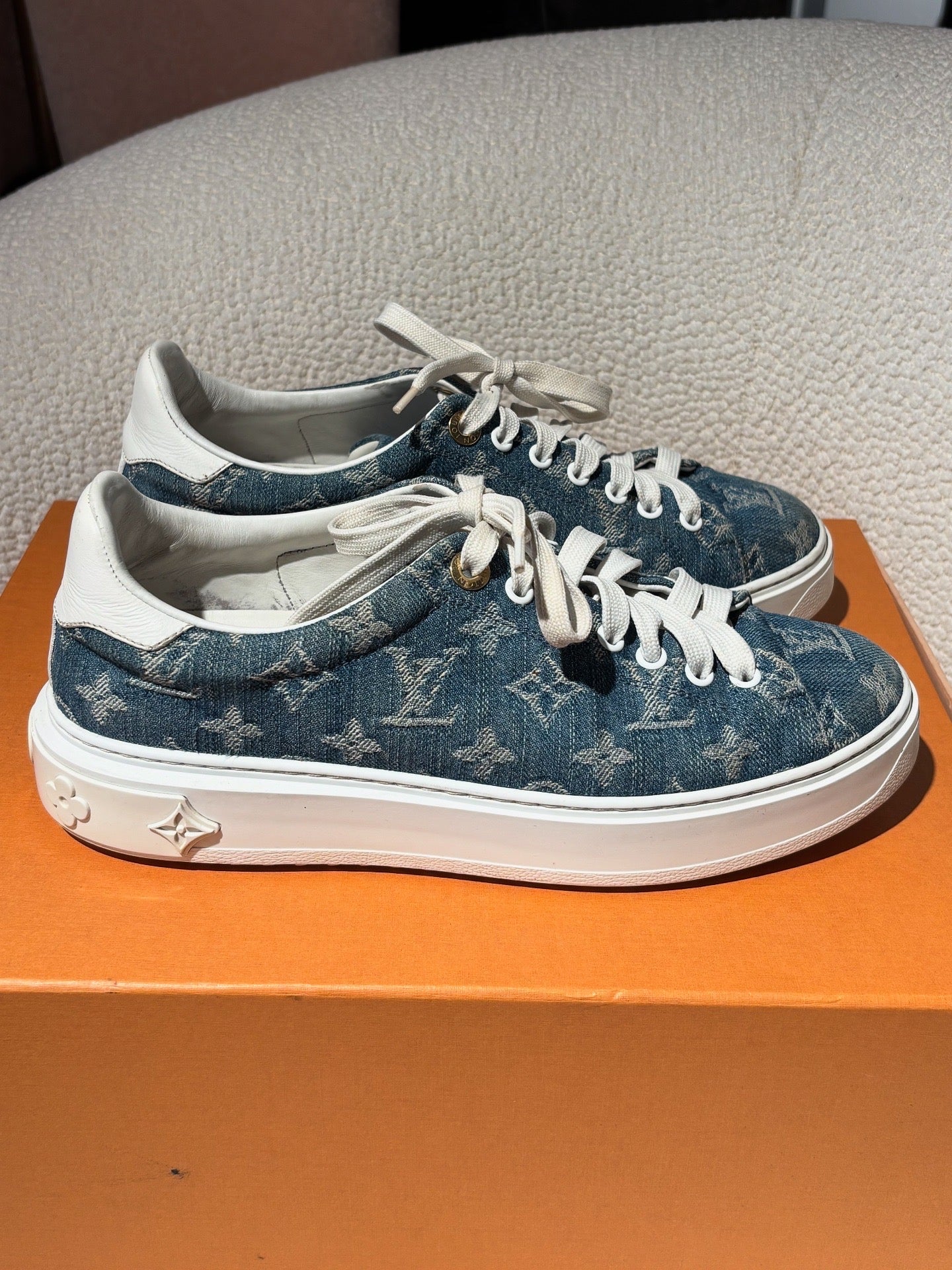 Louis Vuitton Sneakers – Monogram Denim & White