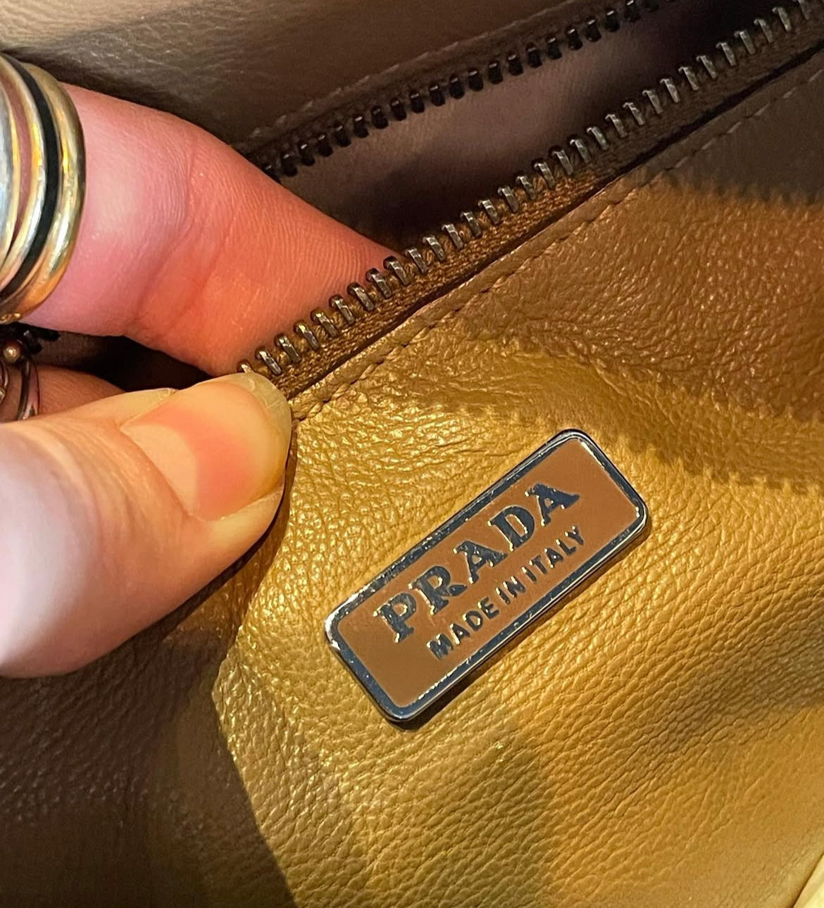 Prada taske
