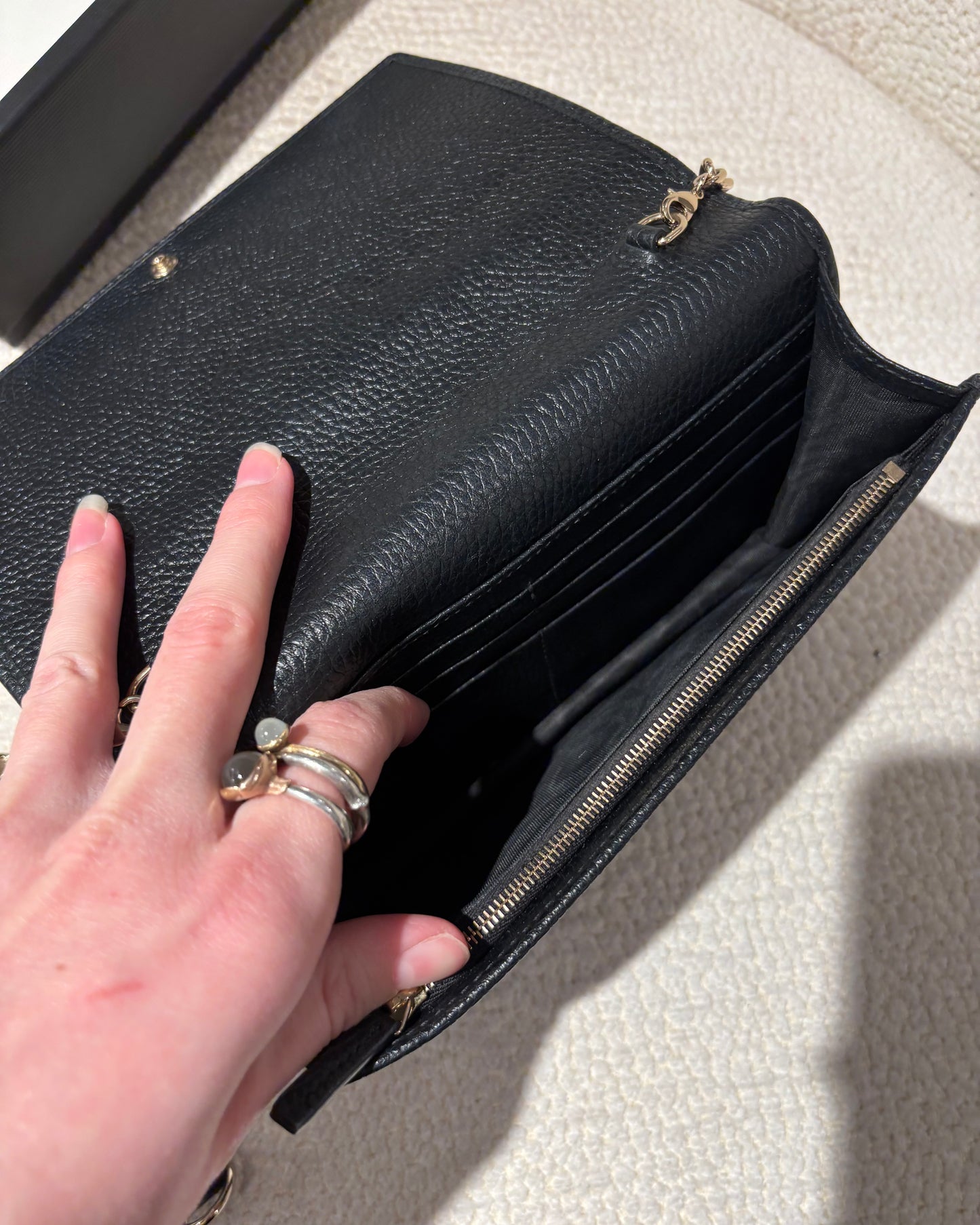 Gucci Wallet On Chain - Black Grained Leatheri, Embossed Logo & Gold Hardware