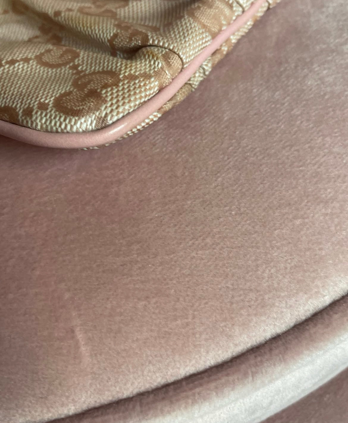 Gucci - Rosa monogram taske