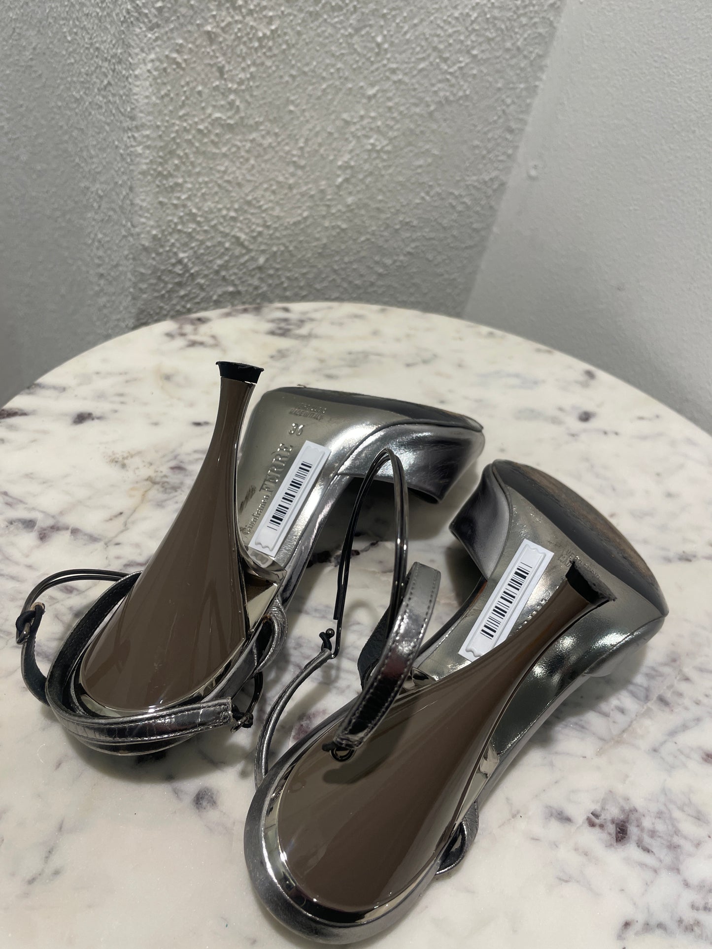 Gianfranco Ferré Metallic Silver Strappy Sandals with Sculpted Cone Heel – 36