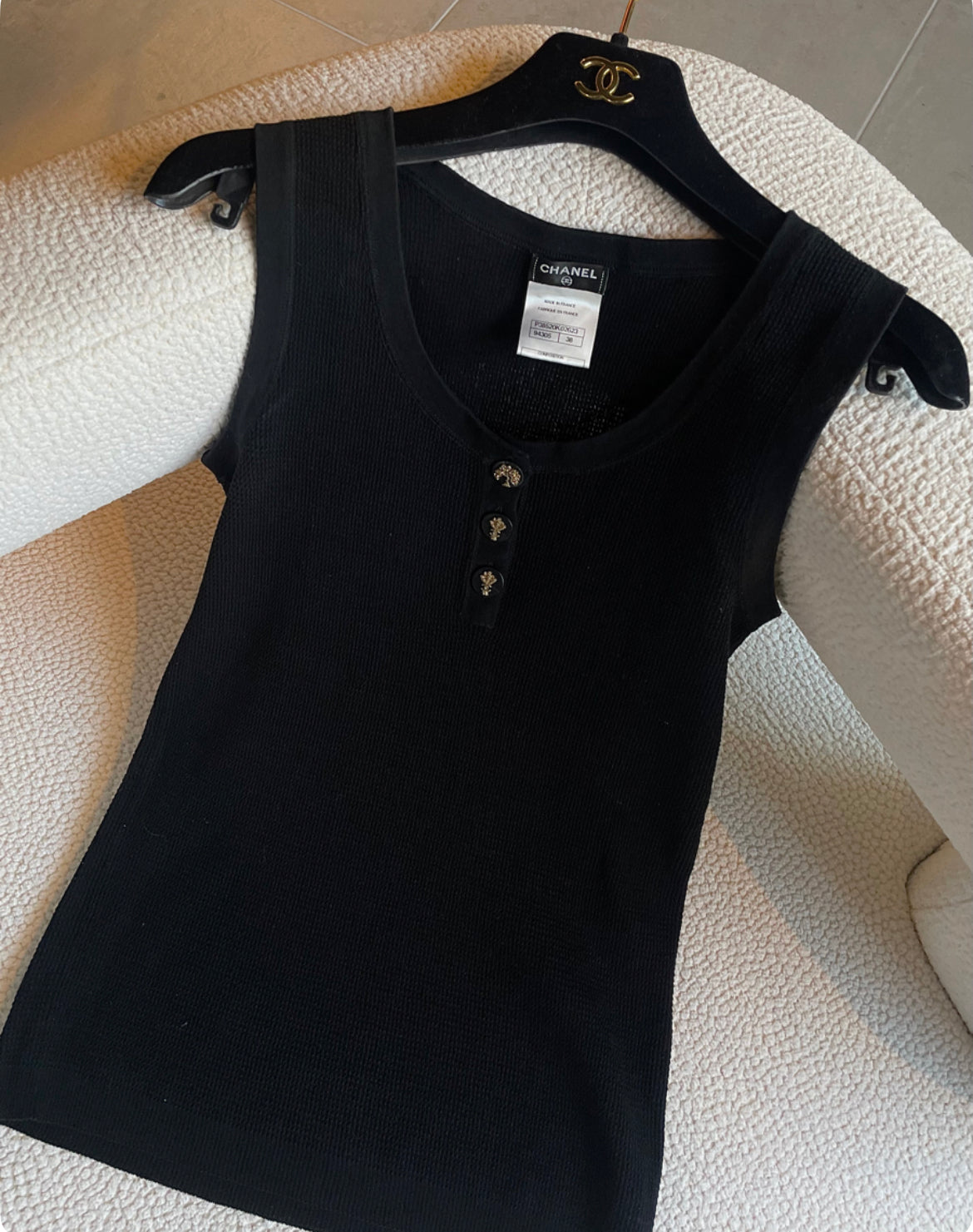 Chanel - Top m. logo knapper - S & M