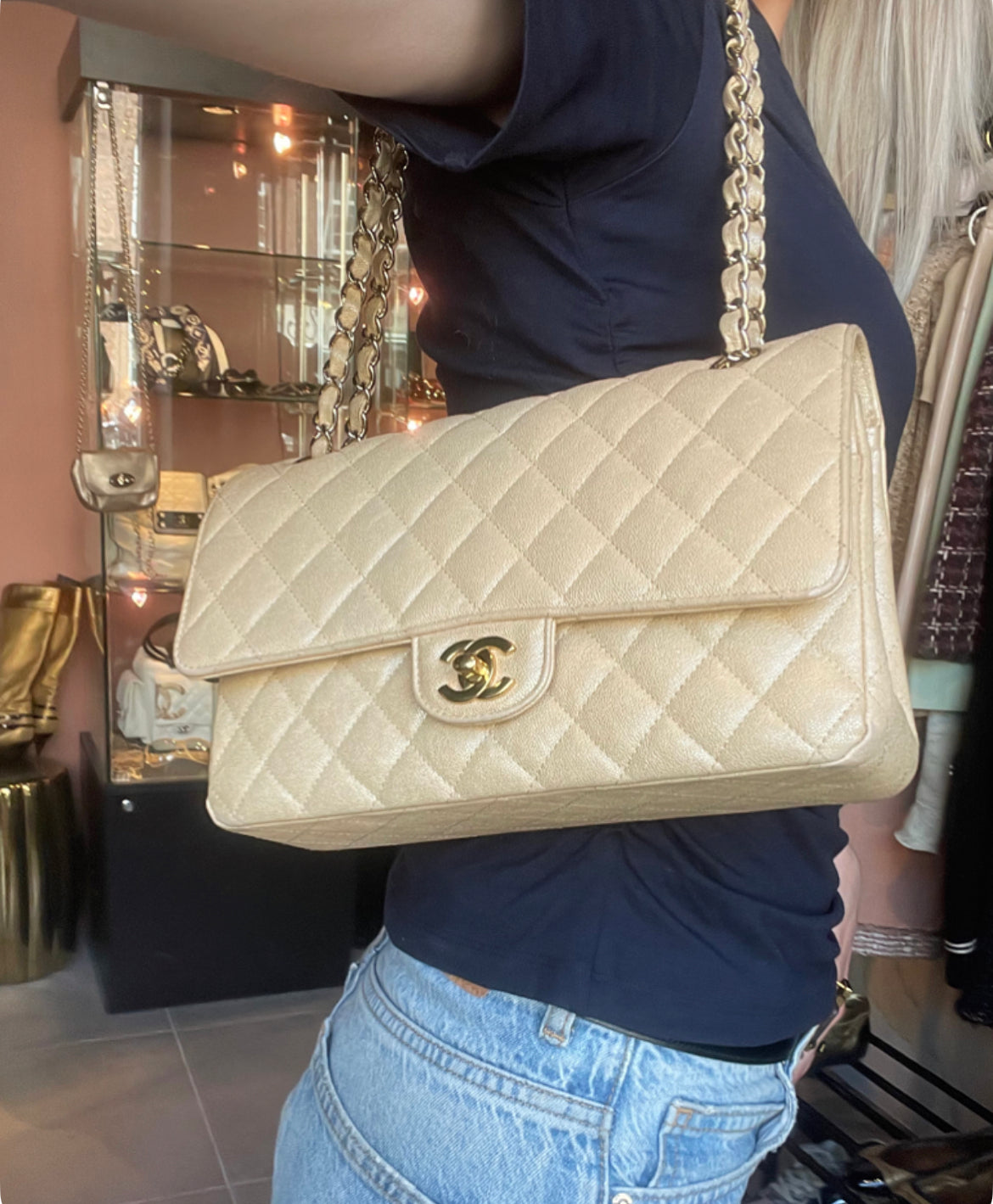 Chanel Classic Flap Bag - Medium - Limited Edition - Iridescent beige - Guld hardware