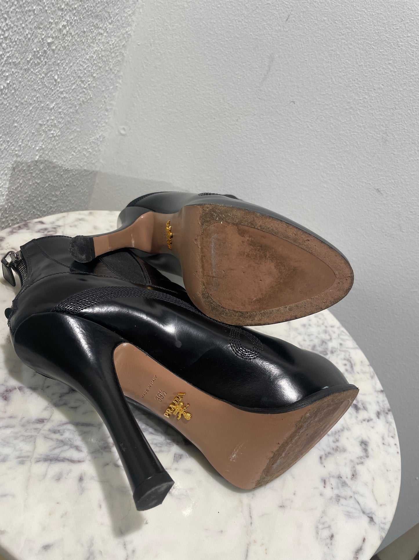 Vintage Prada Black Patent Leather & Elastic Wedge Boots / Booties - 39,5