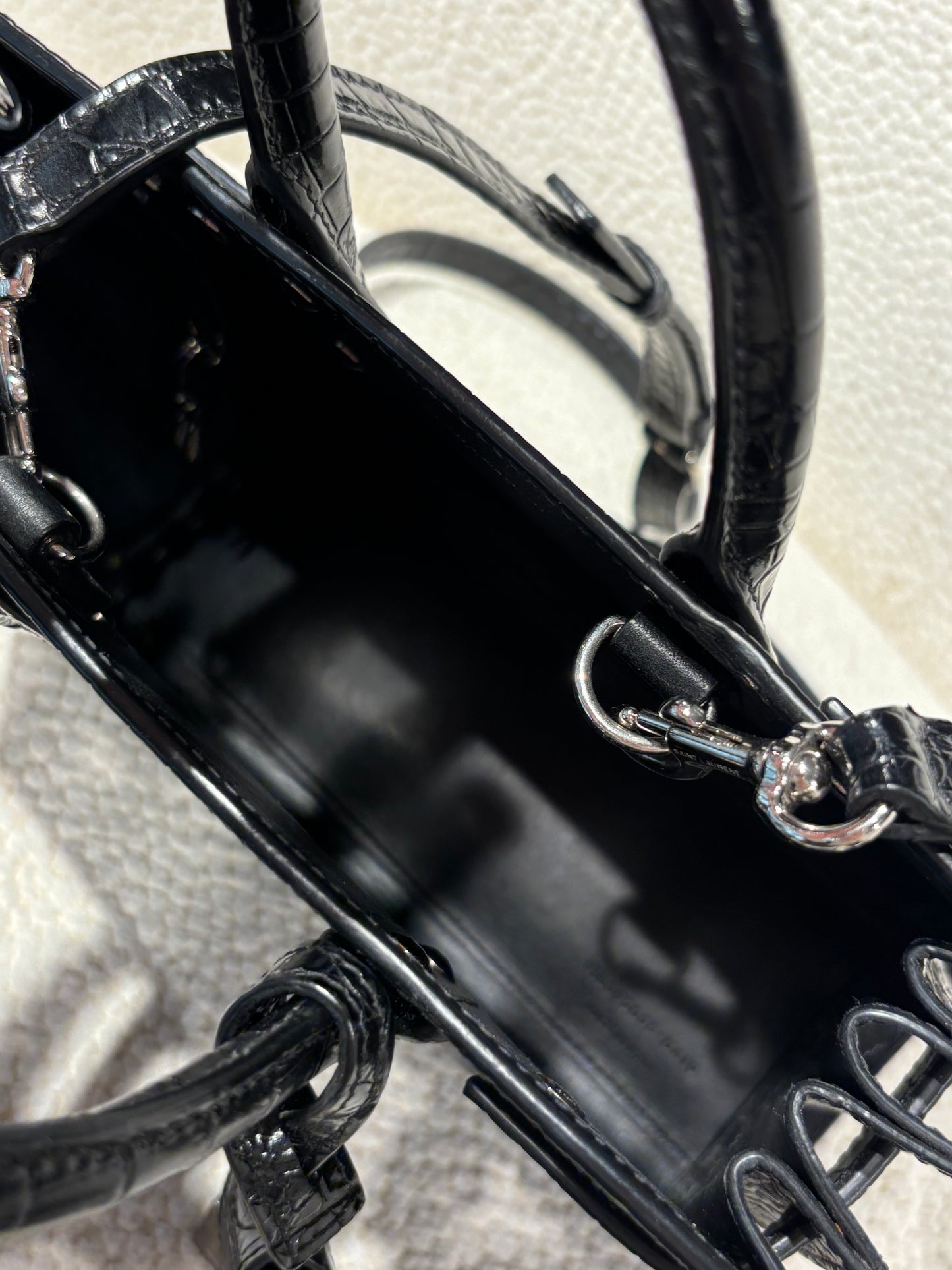 Saint Laurent Bag – Alligator-Embossed Leather - Black