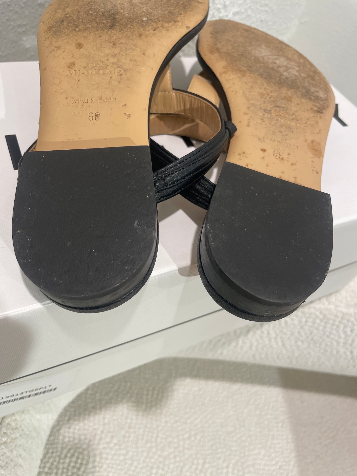 Givenchy sandals - Elba Flat Thong - 36