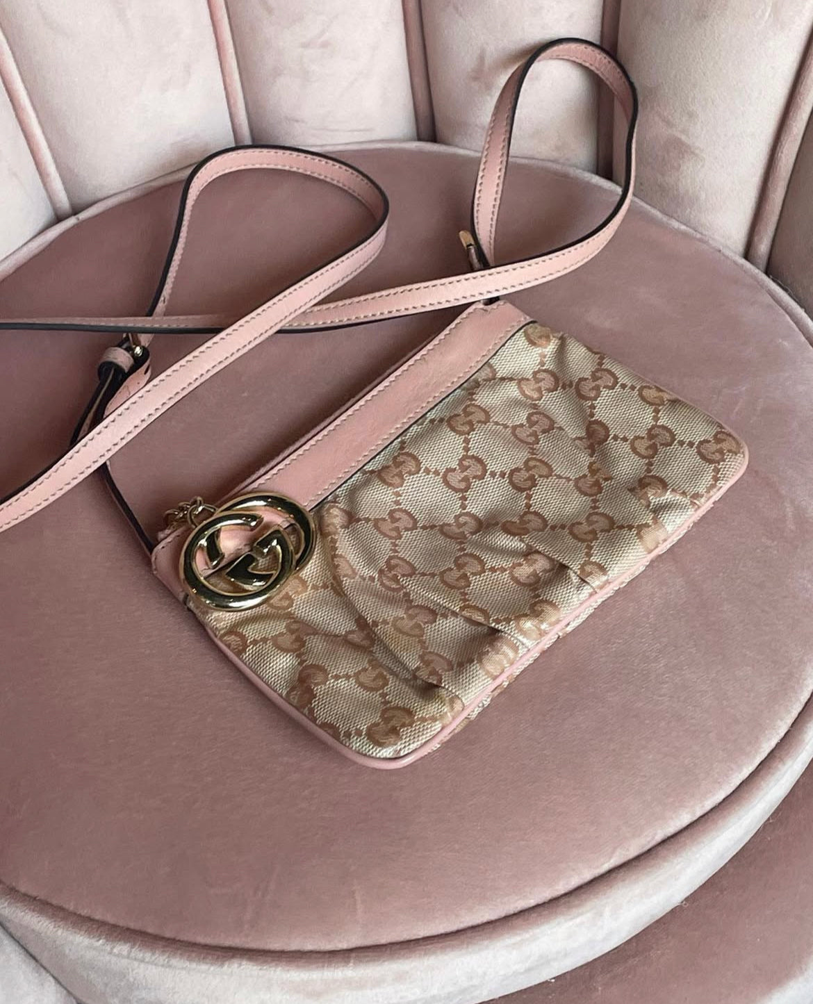 Gucci - Rosa monogram taske