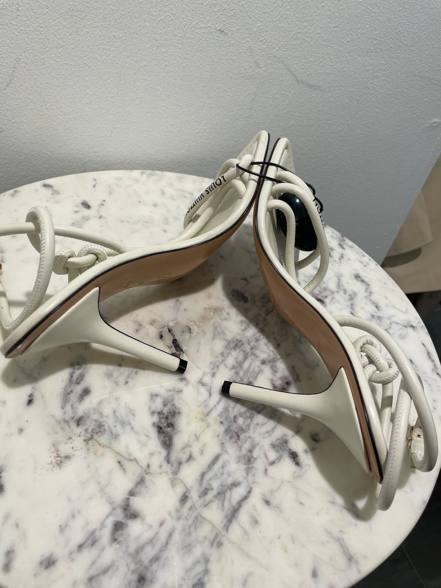Louis Vuitton - White Strappy Leather Heeled Sandals – Pristine, Like New Condition - 38