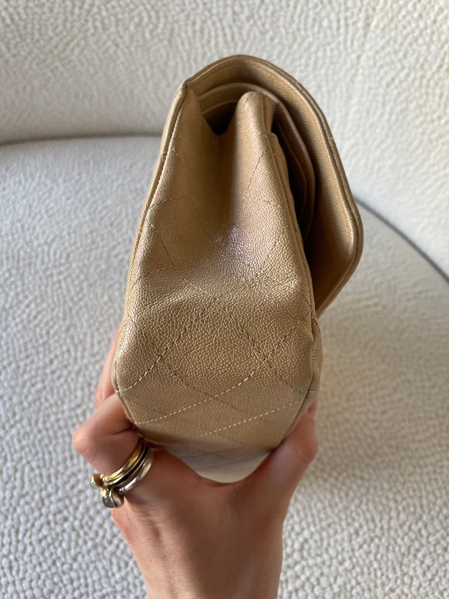 Chanel Classic Flap Bag - Medium - Limited Edition - Iridescent beige - Guld hardware