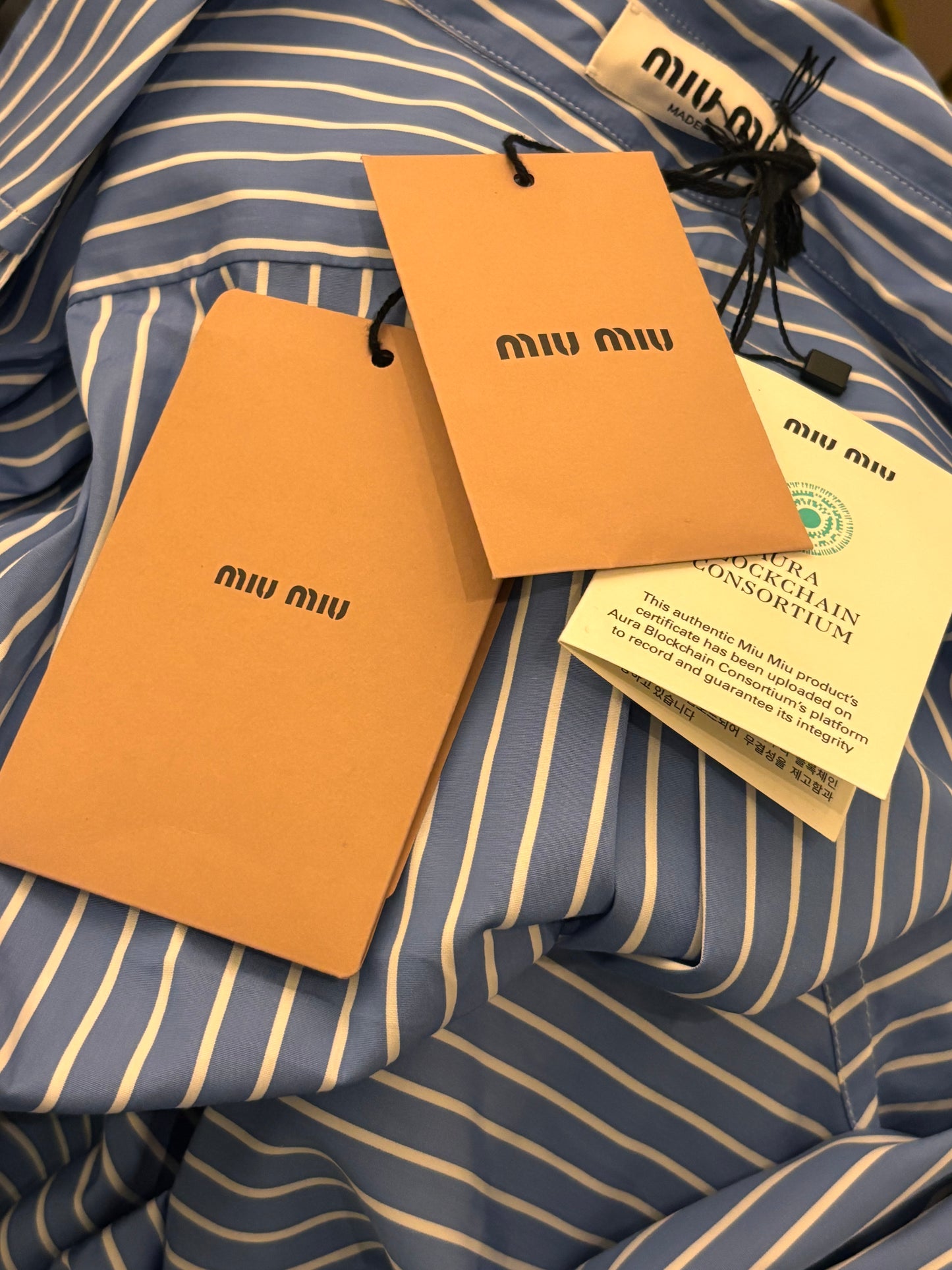 Miu Miu Poplin Shirt - Ny & eftertragtet - Boxy fit, Medium