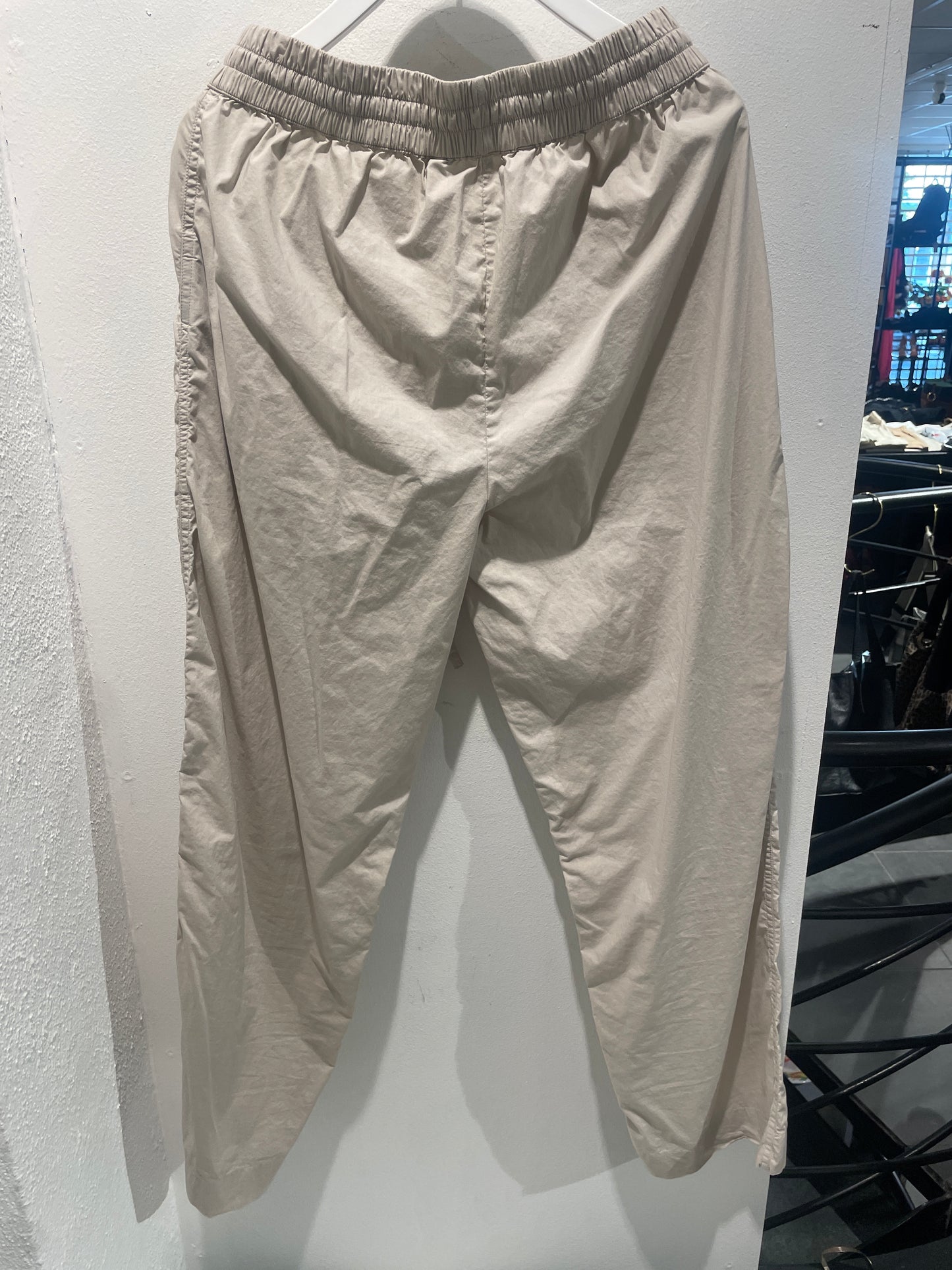 Georg Jensen Damask – Luxury Cotton Lounge & Pajama Set (Sand/Beige) - S