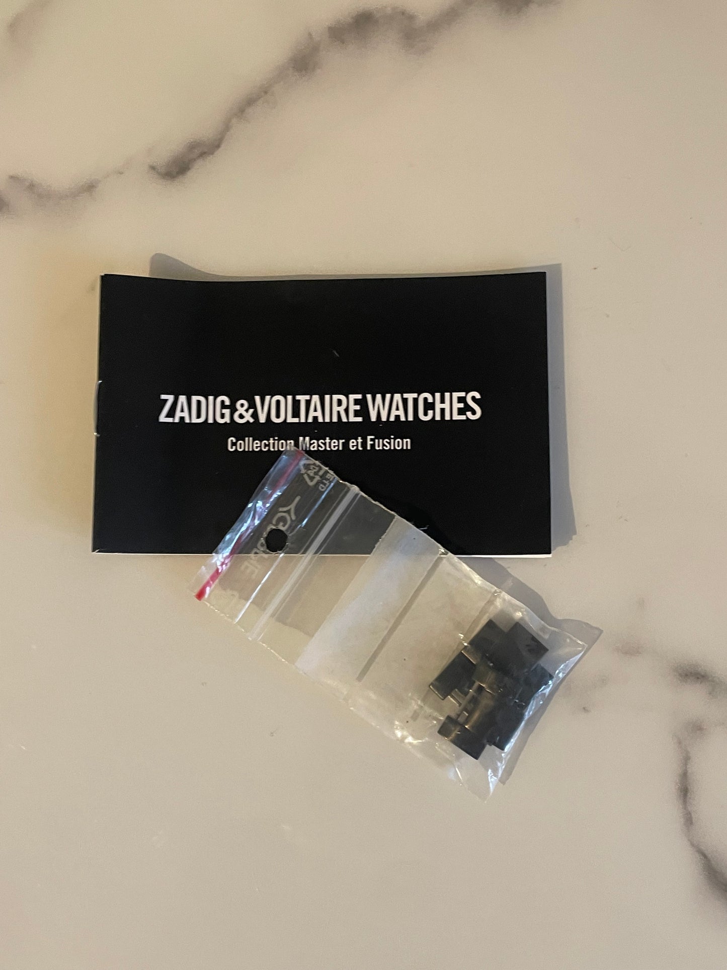 Zadig & Voltaire ur, mat sort med “Skull”