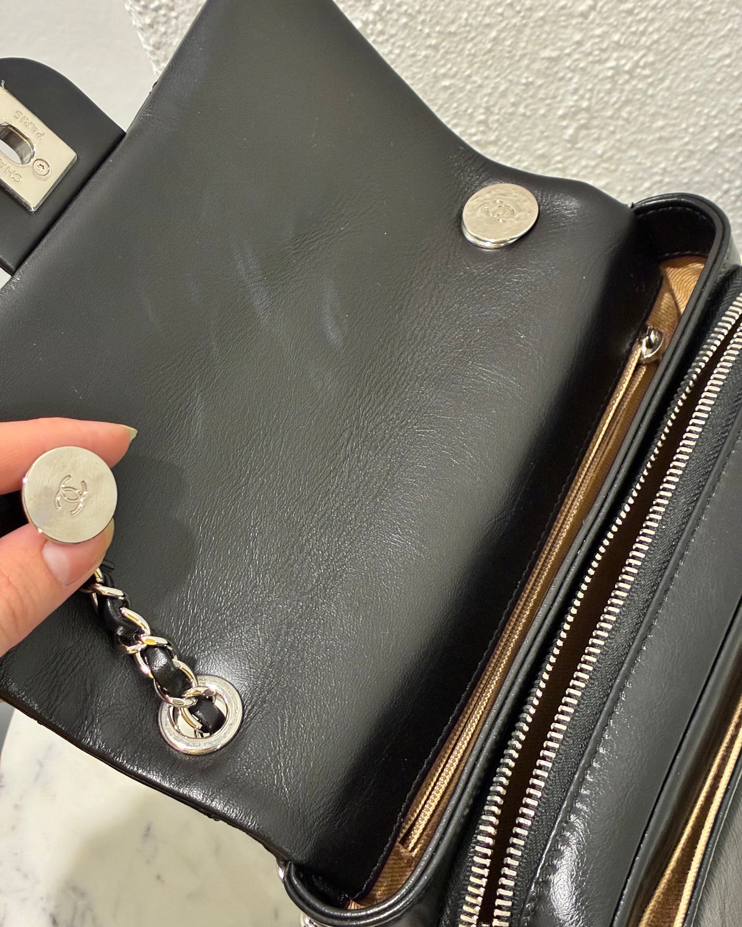Chanel Zip Around Flap Bag - Black Calfskin & Silver hardware - 2019