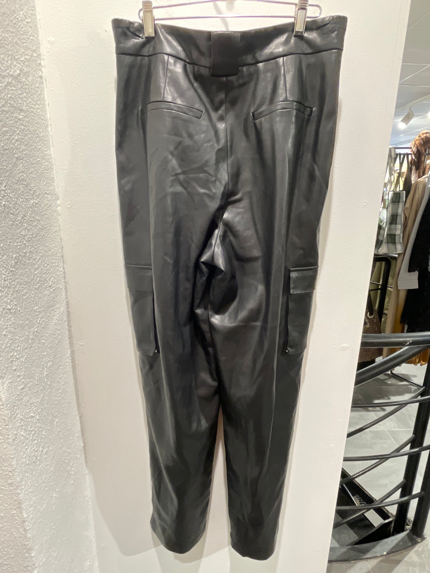 Sundarbay - Leather Pants - Black - Medinas Wardrobe - M