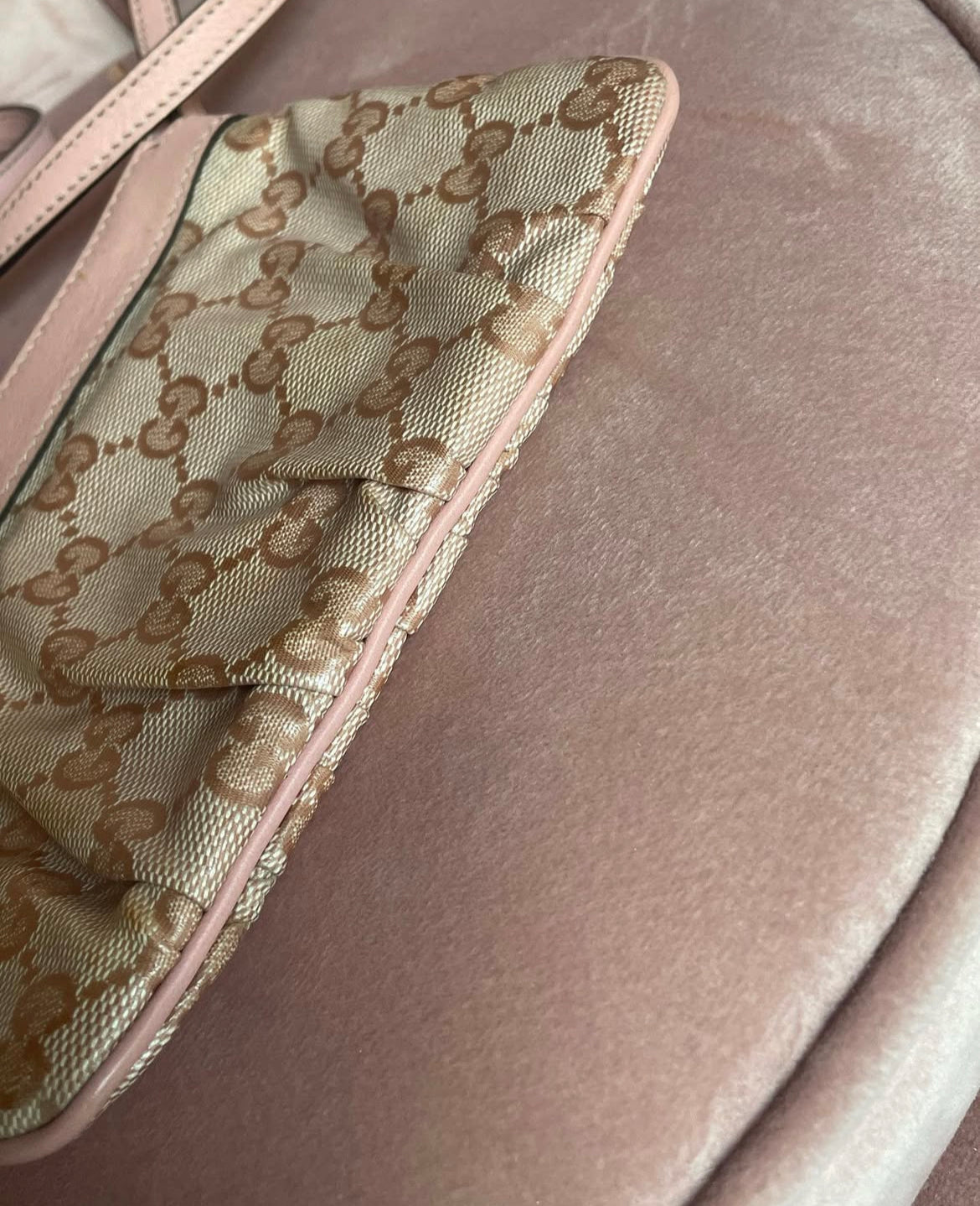Gucci - Rosa monogram taske