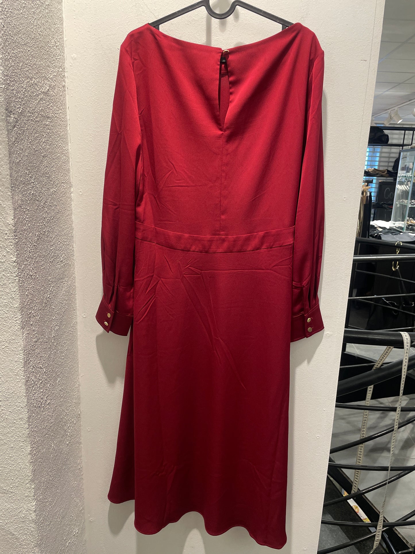 Giuliva Heritage x H&M — Tailored Satin Midi Dress (Size EU 40)