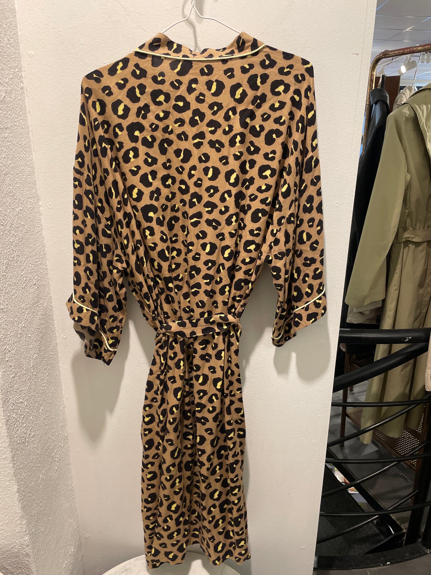 Beck Söndergaard Leopard Print Robe / Kimono - M
