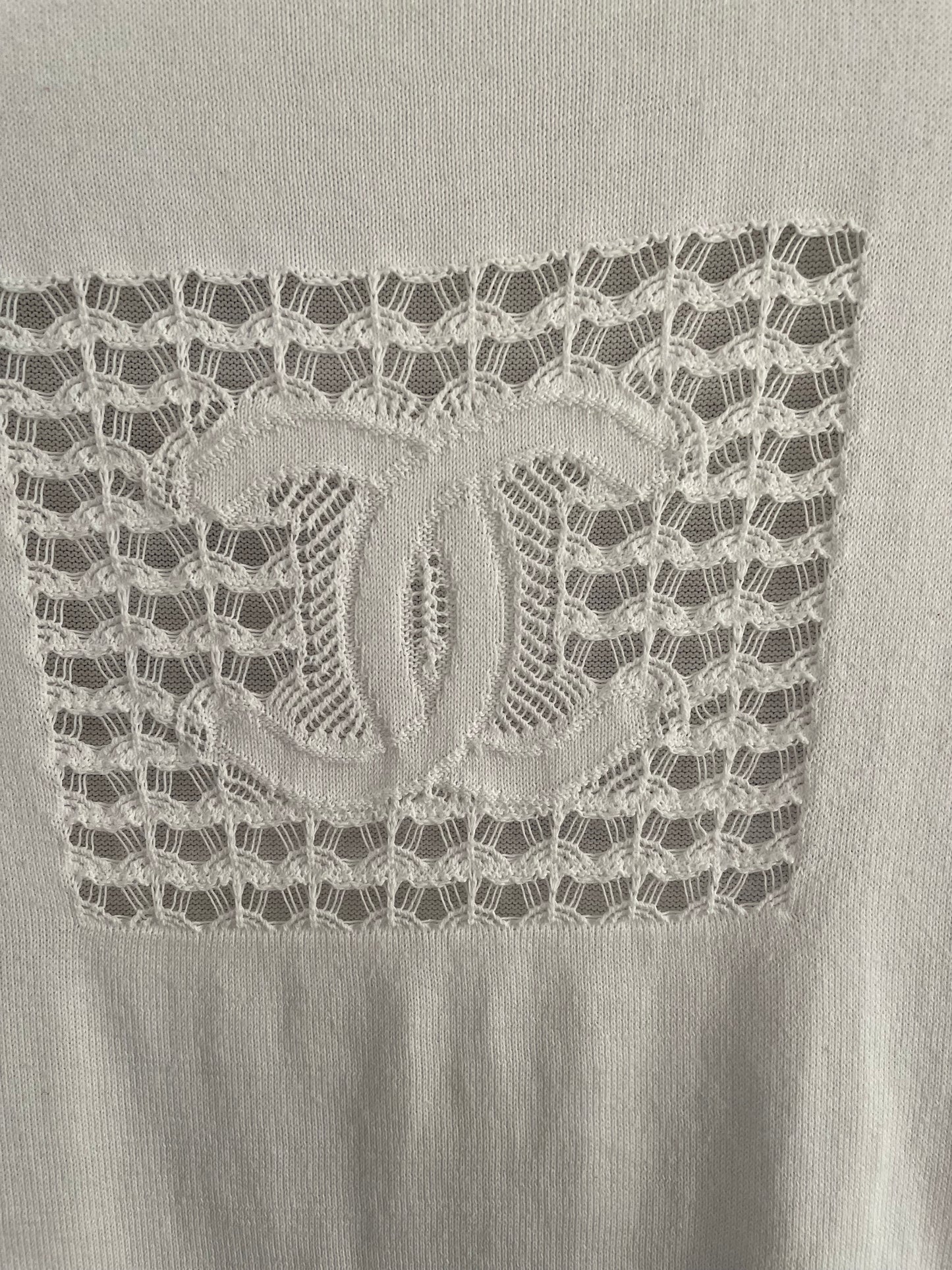 Chanel - T-shirt - CC logo front - hvid - str. S/M