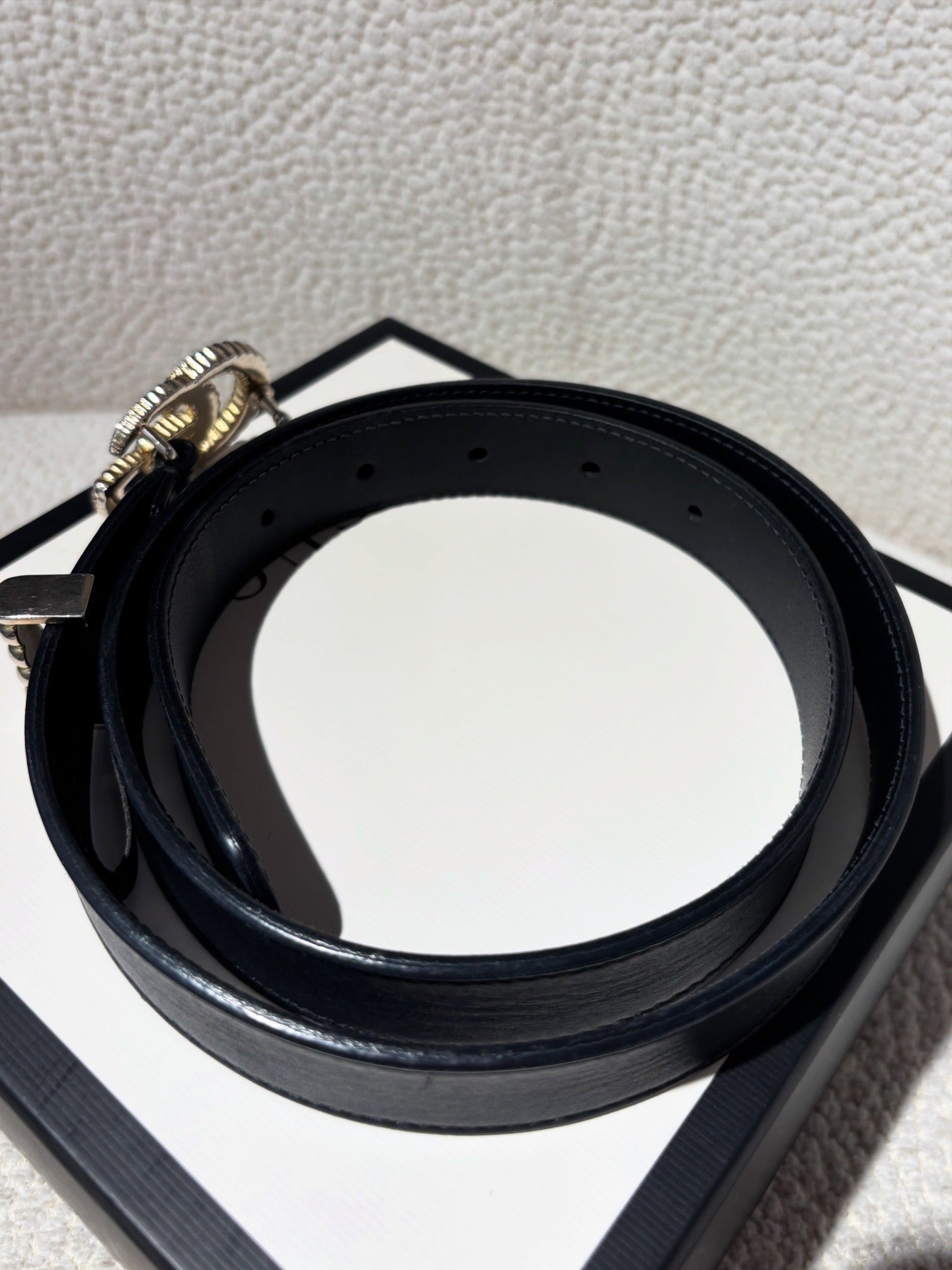 Gucci GG Slim Belt - Black with Unique Gold GG Logo - Size 80