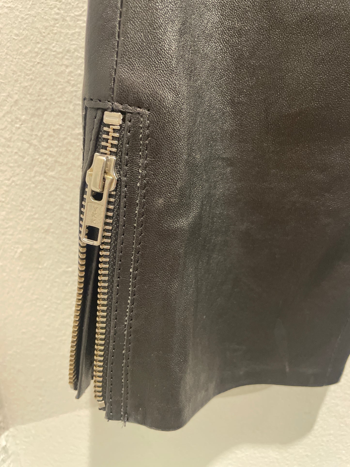 Isabel Marant - Leather Pants w. star studs - 36 - Medinas Wardrobe