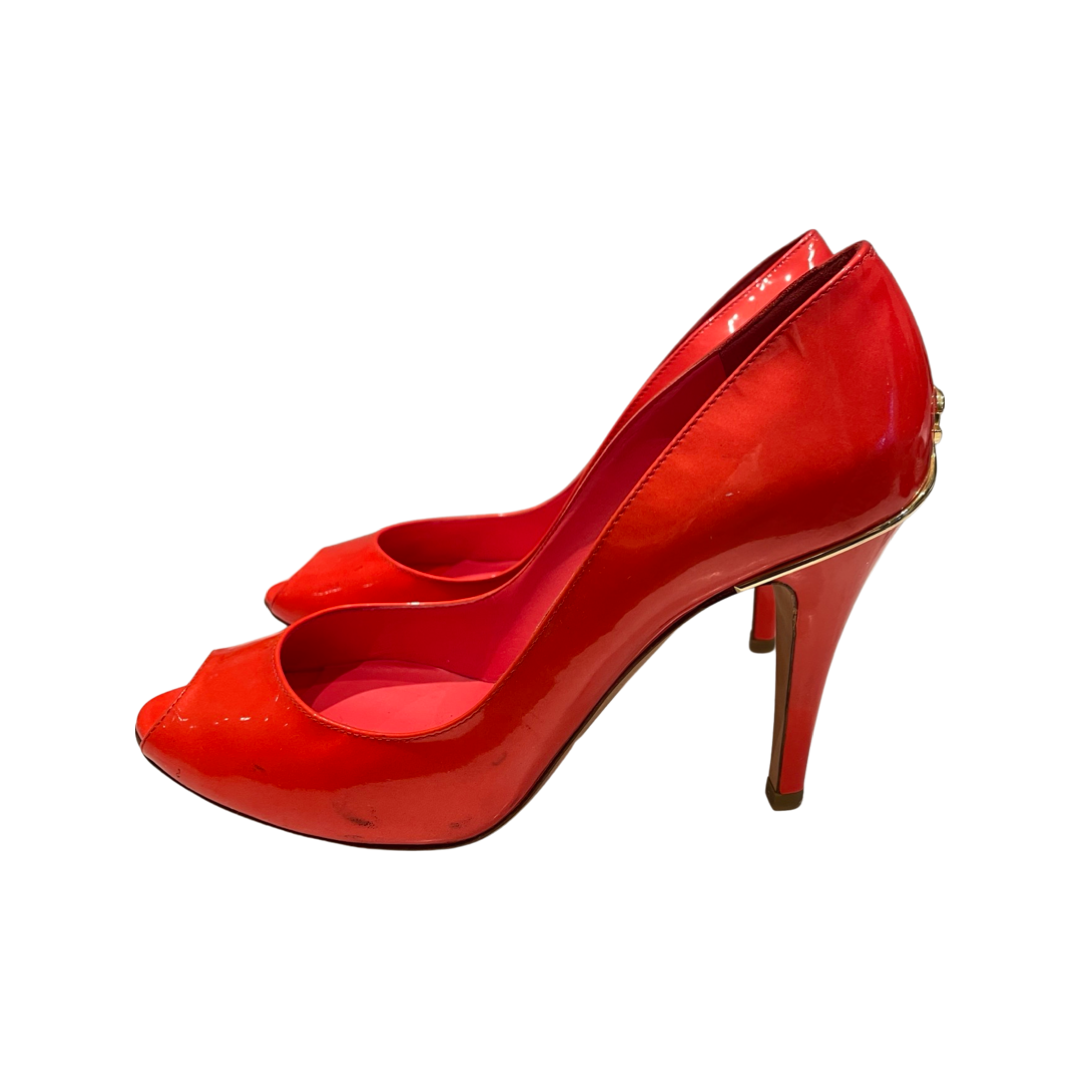 Chanel - CC stilet - Open toe - Patentlæder - Koralrød