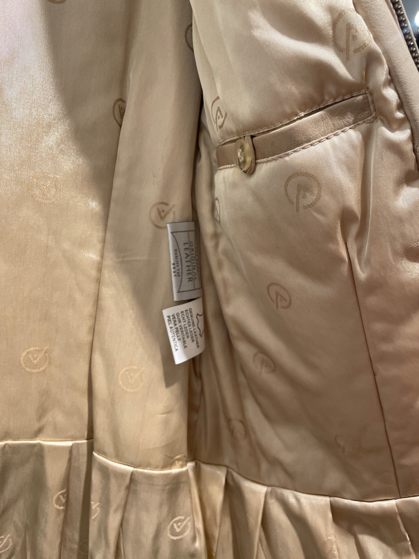 Brand New Beige Soft Leather Ruffled Trench Coat - M