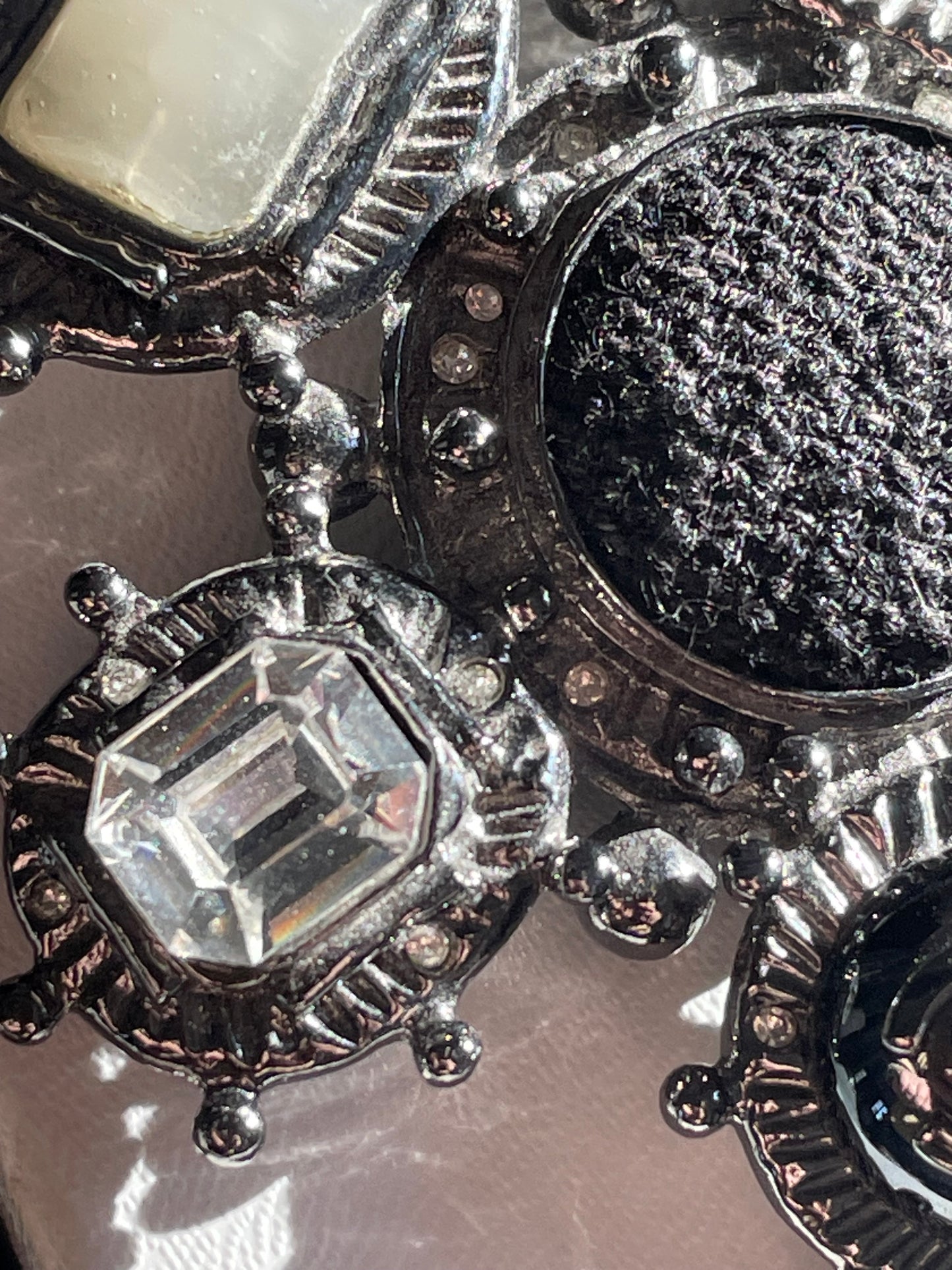 8 x 8 cm Broche - Chanel