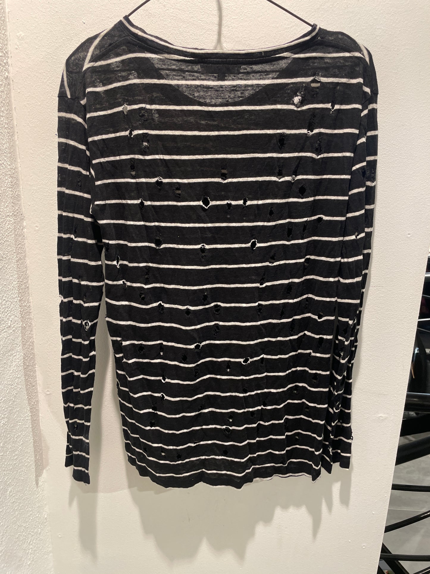 IRO - Knit - vintage look - Black w. white stripes - Medina’s Wardrobe - M