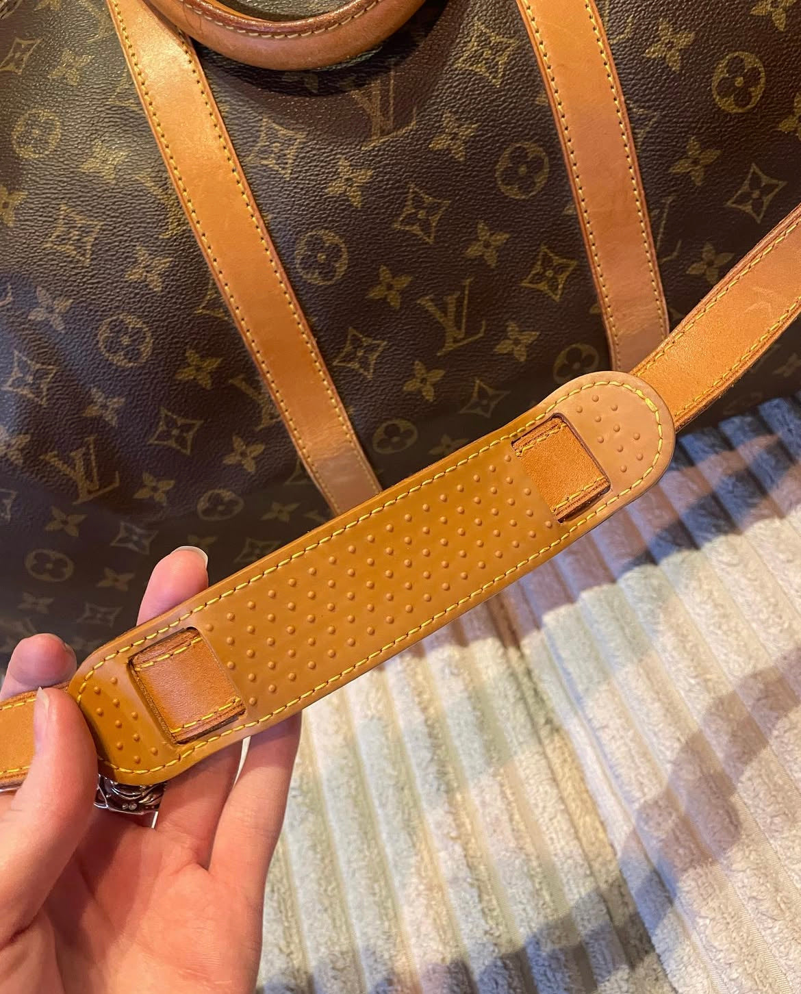 Louis Vuitton “Keepall Bandouliére” 55