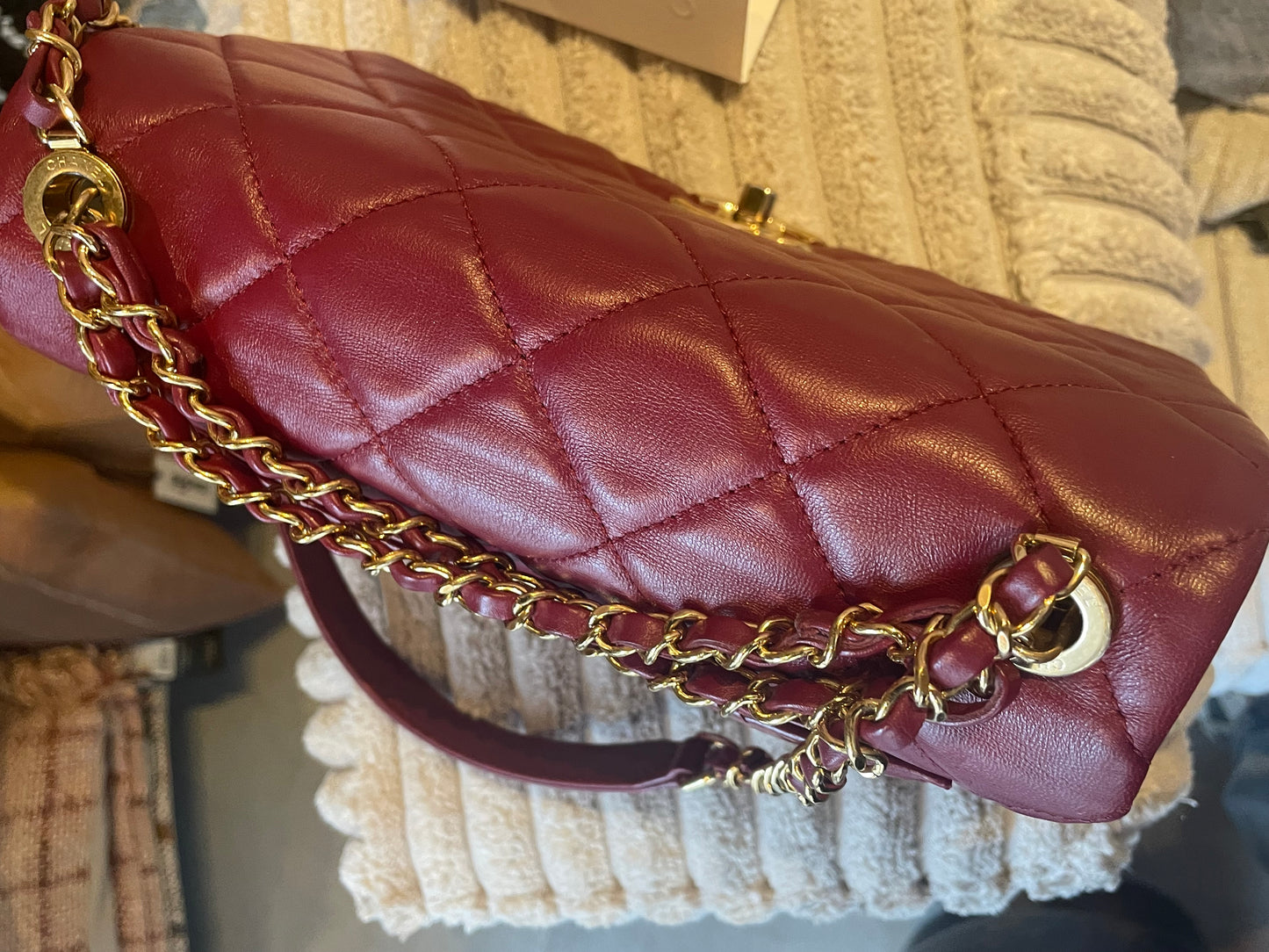Chanel taske - Bordeaux Lammeskind - Guld hardware - 2022