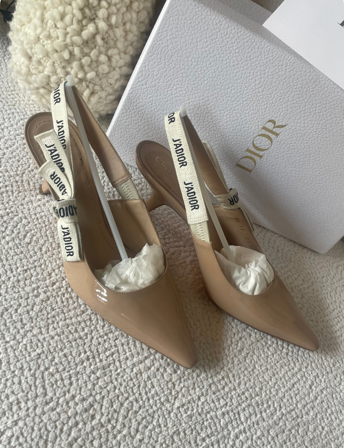 Dior - J’Adior slingback pump - Nude patentlæder - 38