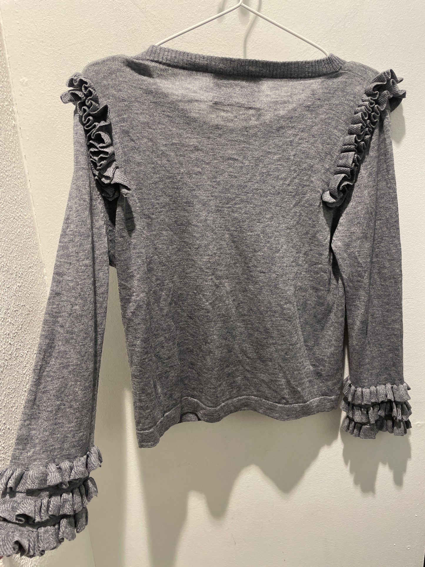 Munthe - pure cashmere Knit w. frills - black - EU38 - Medinas Wardrobe