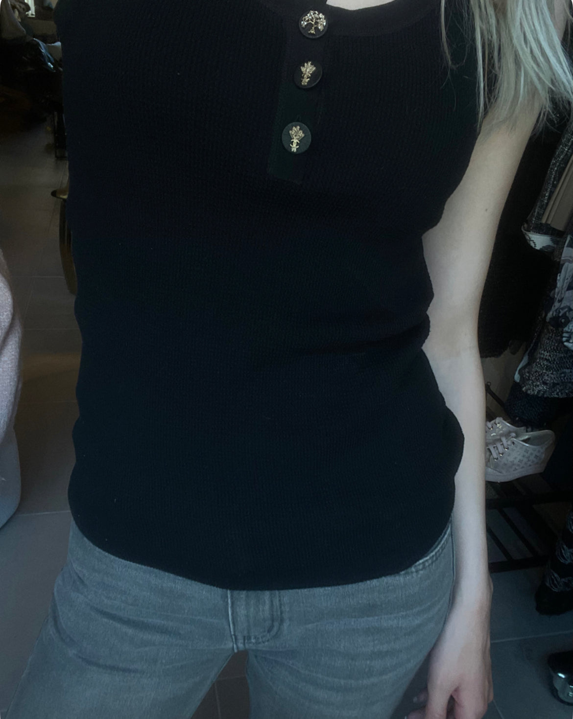 Chanel - Top m. logo knapper - S & M