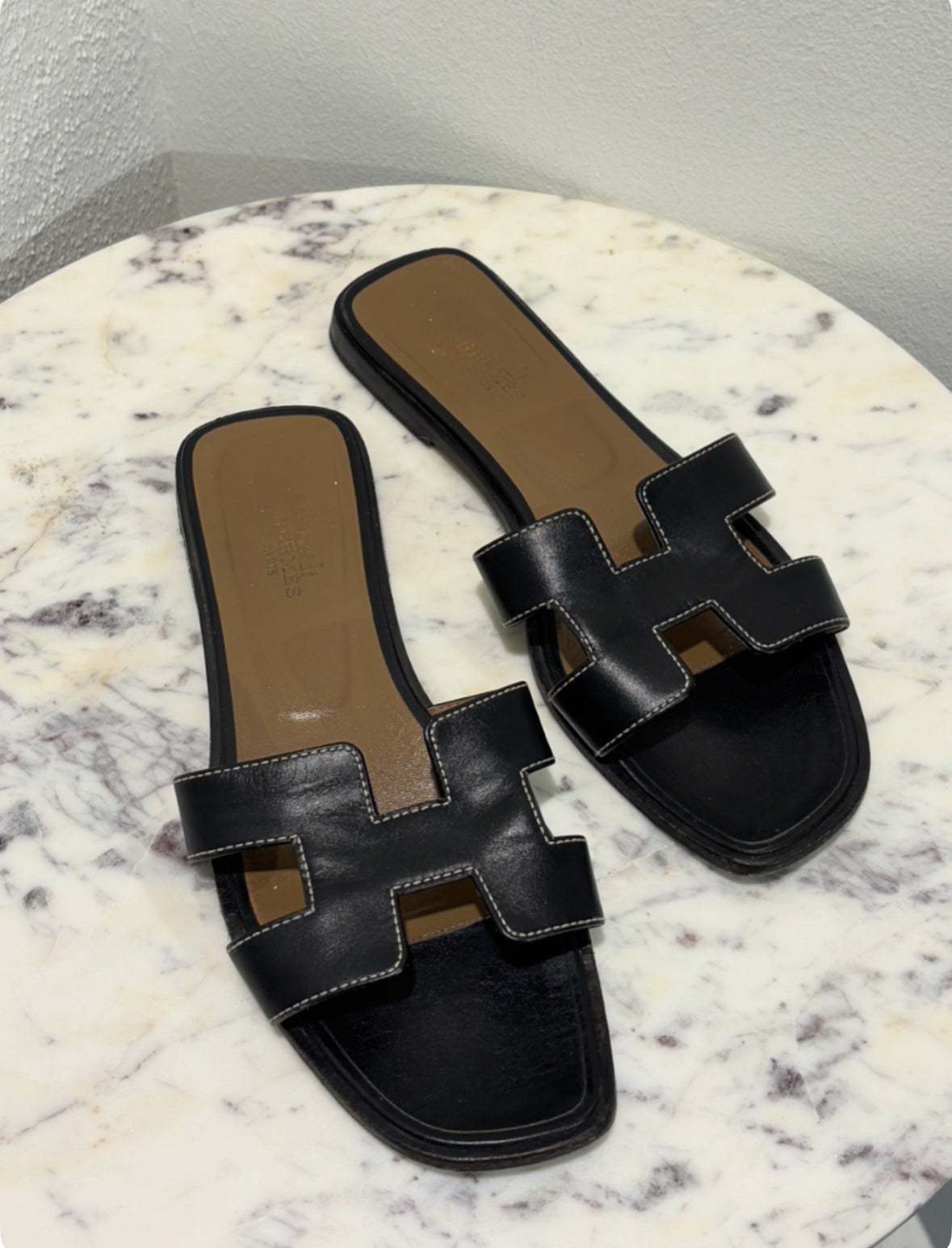 Hermés Oran Sandals – Black Leather – EU 38.5 (38)