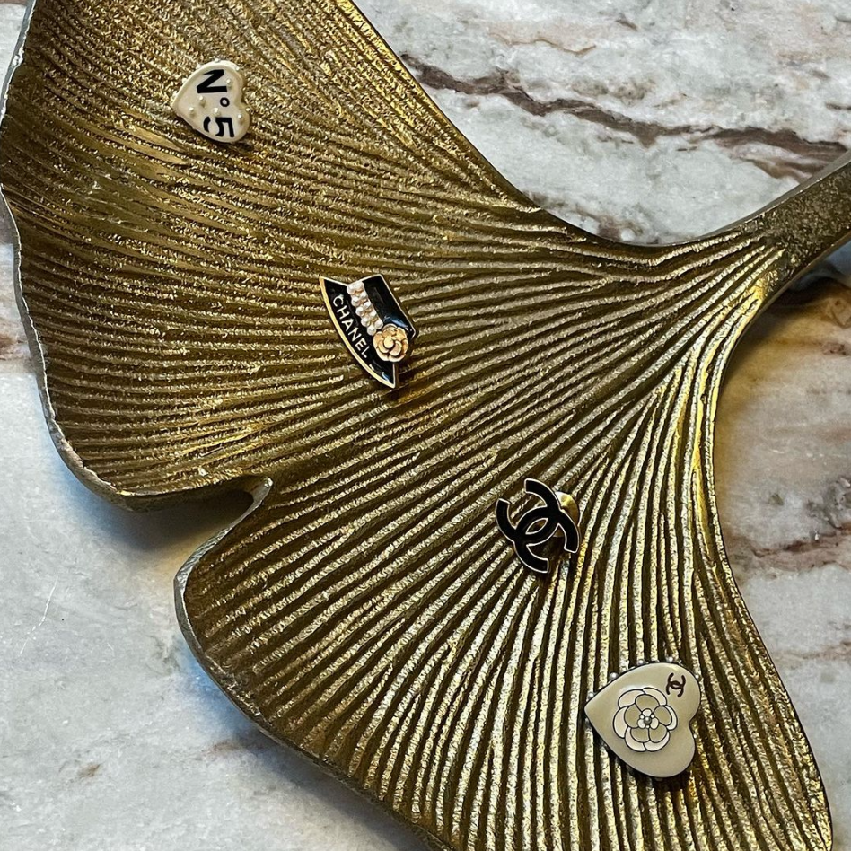 Broche - Chanel - Ikonisk Coco Chanel hat