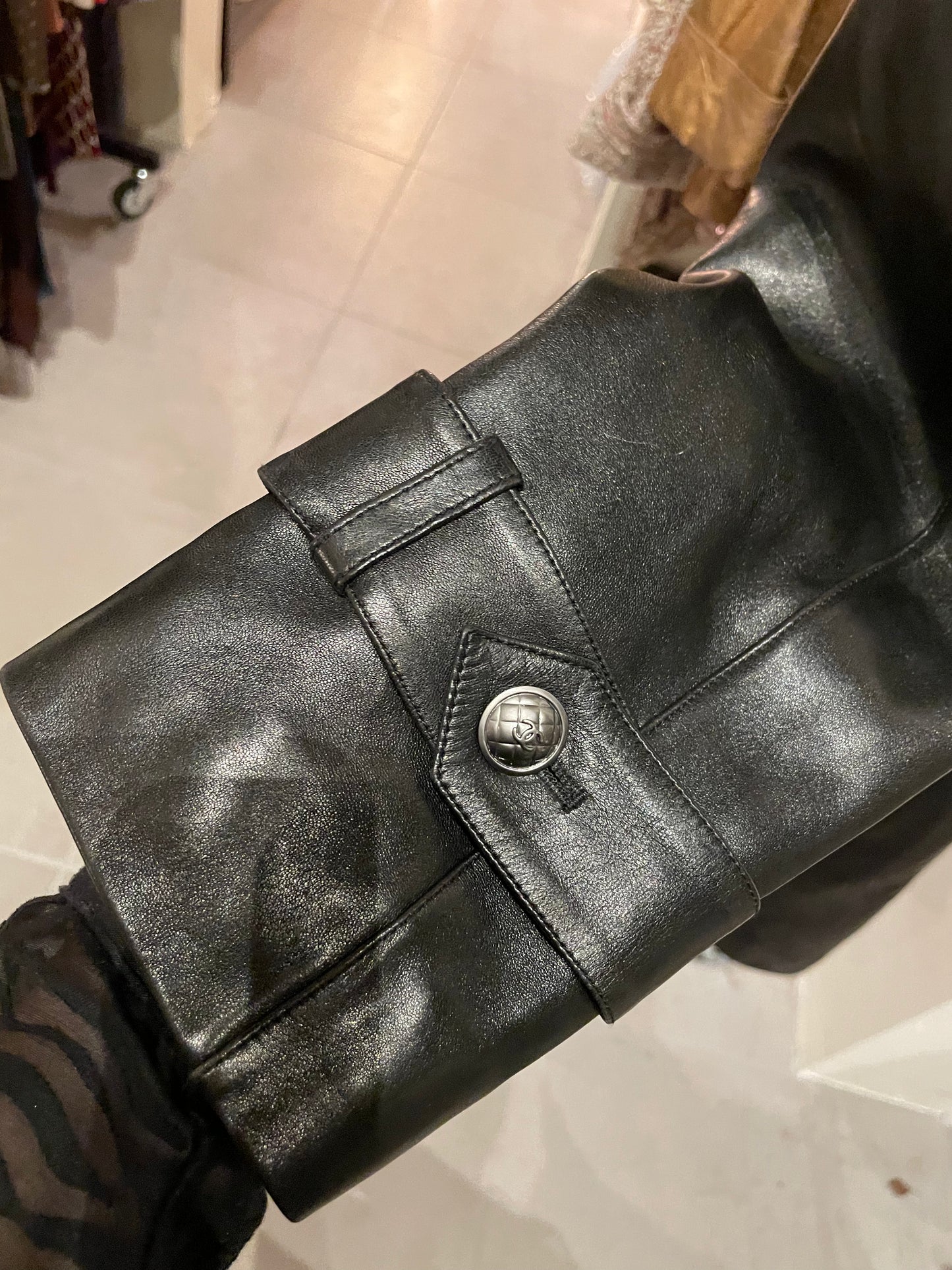 Chanel Trenchcoat i sort lammeskind - Chanel