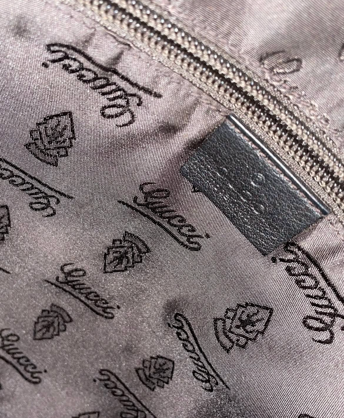Gucci monogram taske