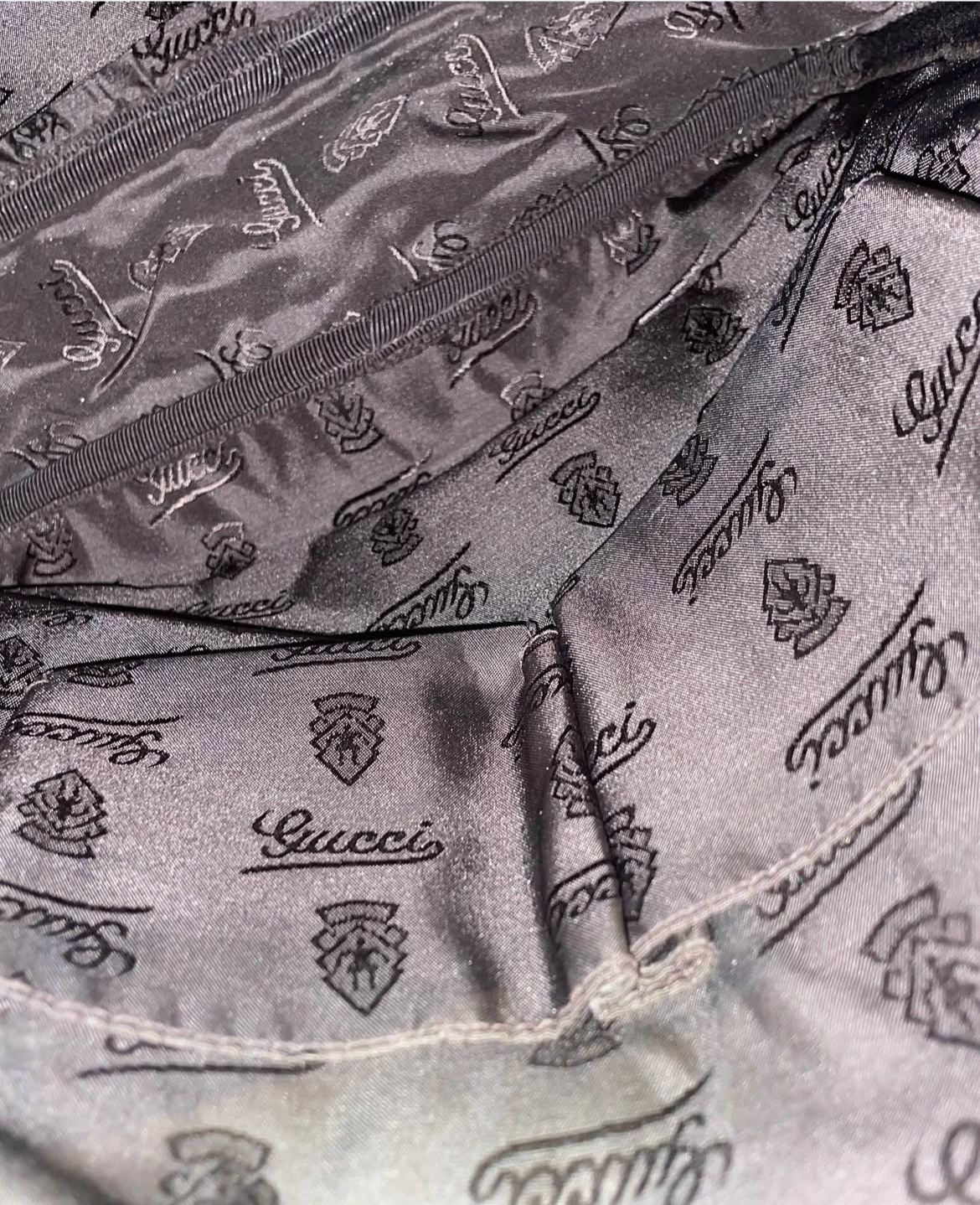 Gucci monogram taske