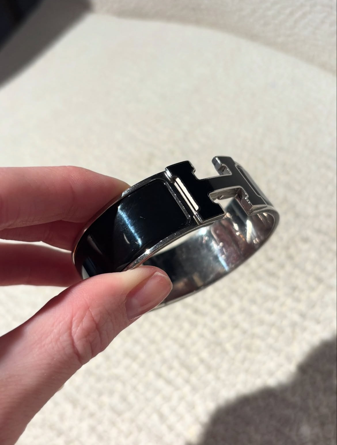 Hermés Clic H Bracelet - Black & Silver/Black - Size GM