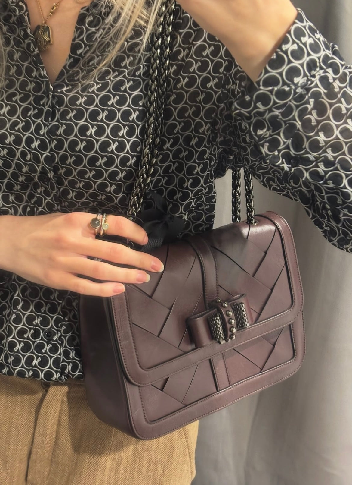 Christian Louboutin - Sweet Charity shoulder bag