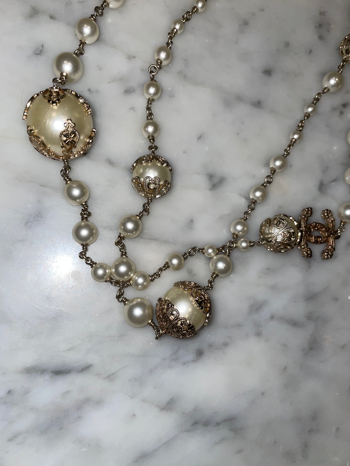 Chanel - Halskæde - Mother of Pearls